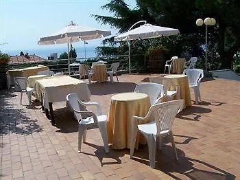 La Vignetta Hotel apartamentowy 2*