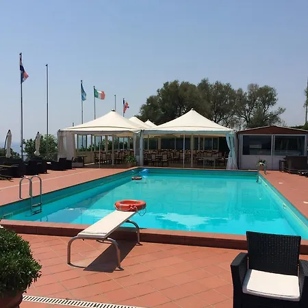 La Vignetta 3* 瓦拉泽