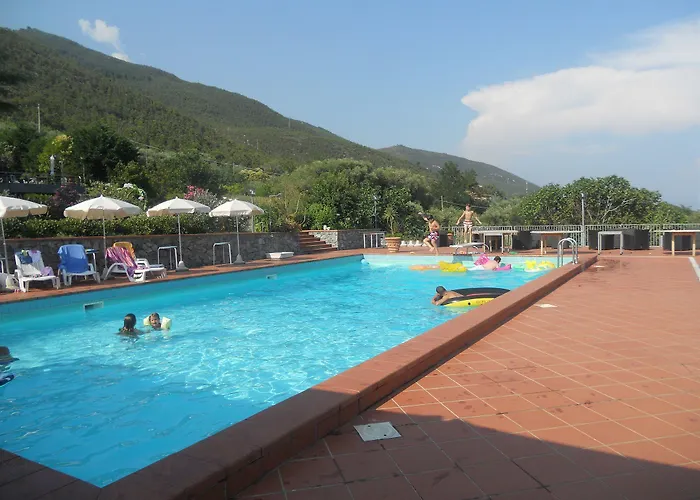 La Vignetta Aparthotel