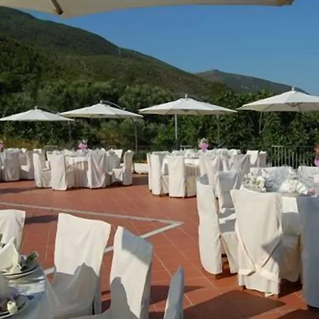 La Vignetta Lejlighedshotel 3*