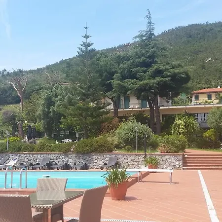 La Vignetta فاراتسي