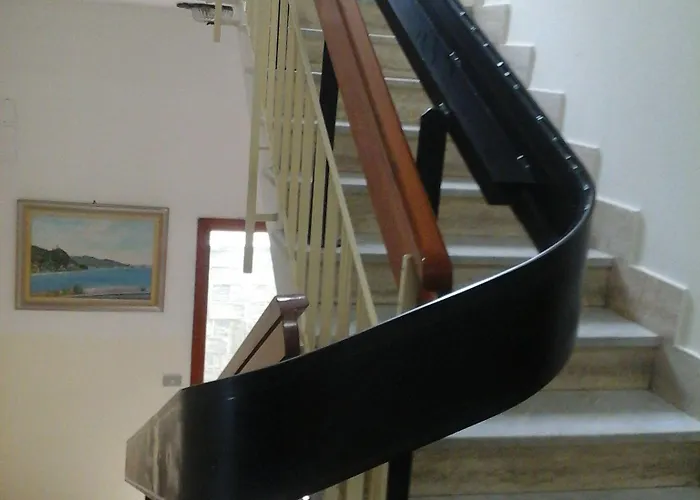 Aparthotel La Vignetta 3*